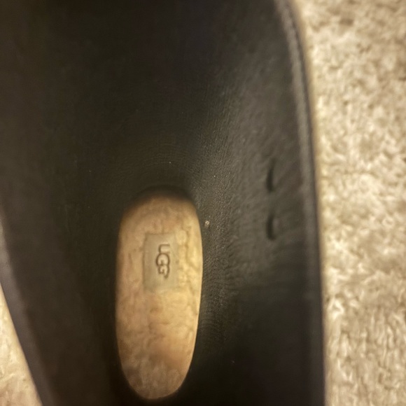 Ugg rain boot - Picture 3 of 4